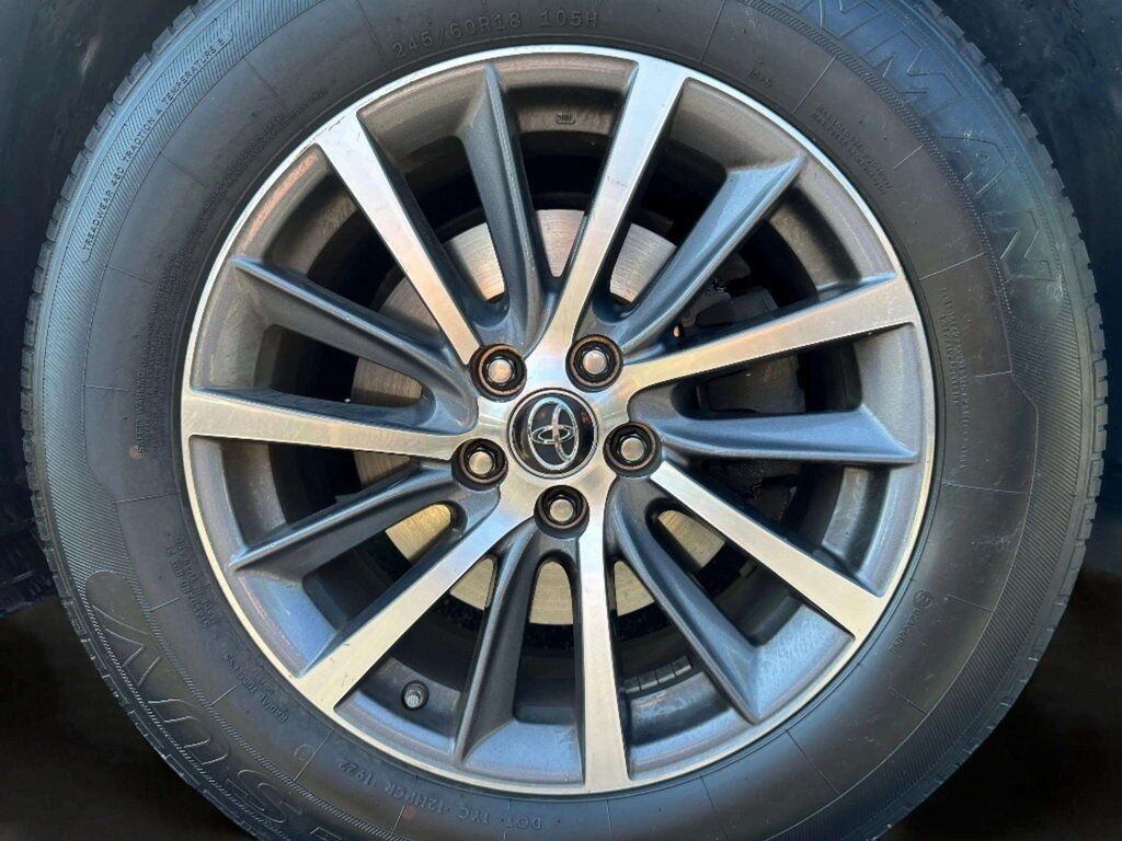2017 Toyota Highlander XLE w/2nd Row Captain&apos;s Pkg San Clemente CA