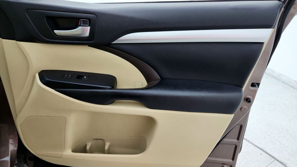 2017 Toyota Highlander XLE Laurel MD
