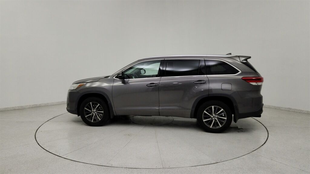 2017 Toyota Highlander XLE Laurel MD