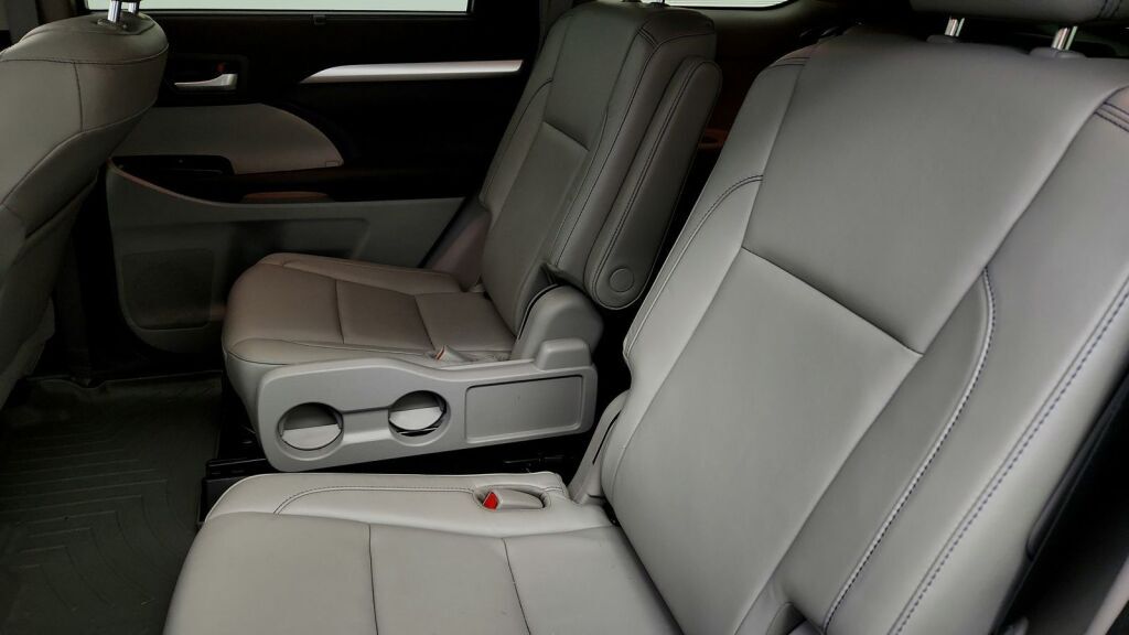 2017 Toyota Highlander XLE Laurel MD