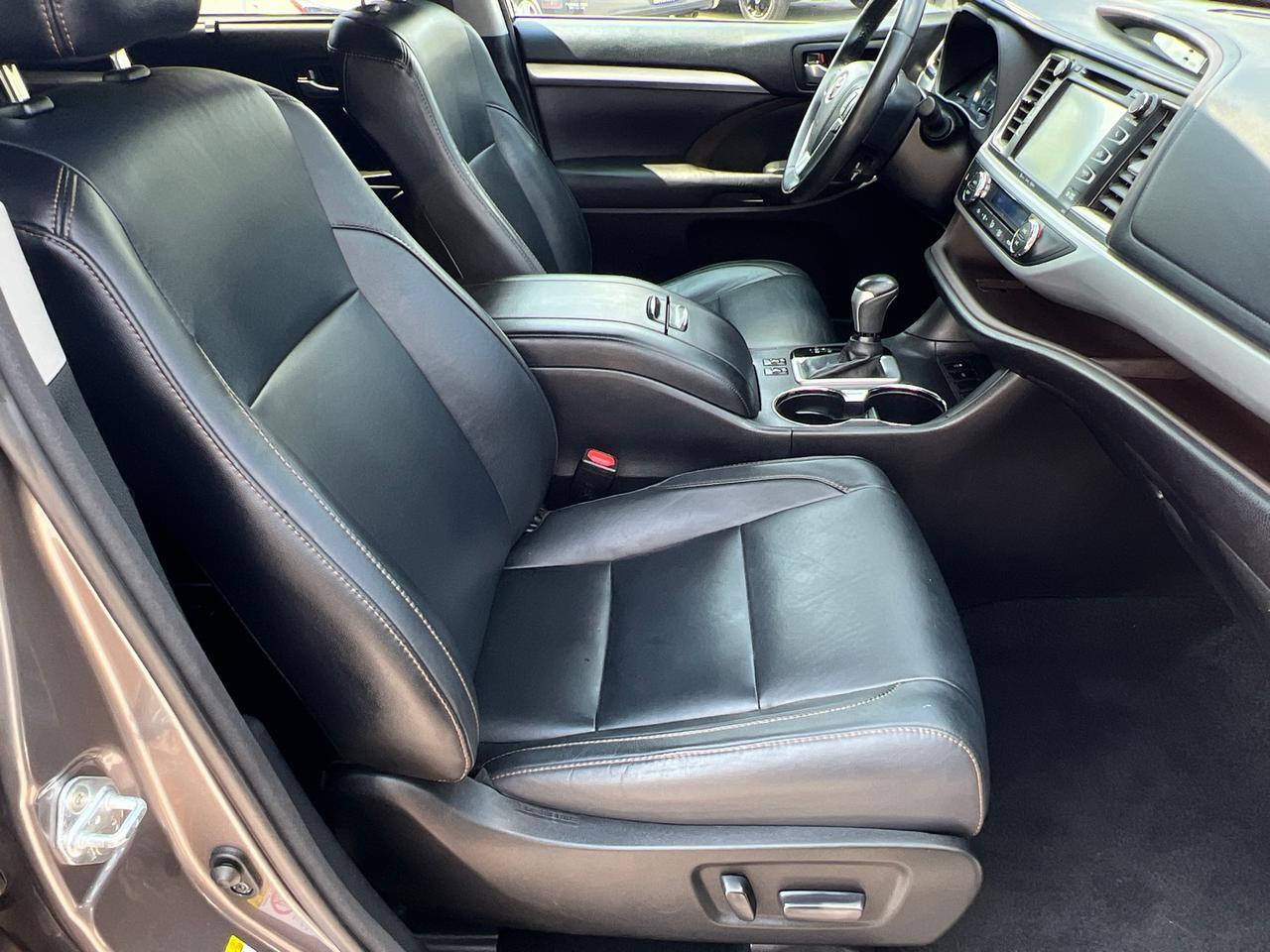 2017 Toyota Highlander XLE Hagerstown MD