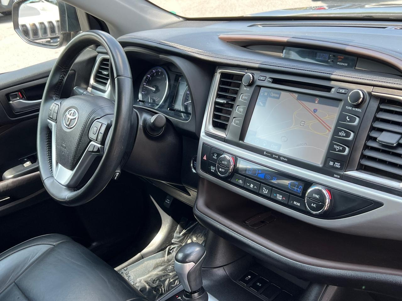 2017 Toyota Highlander XLE Hagerstown MD