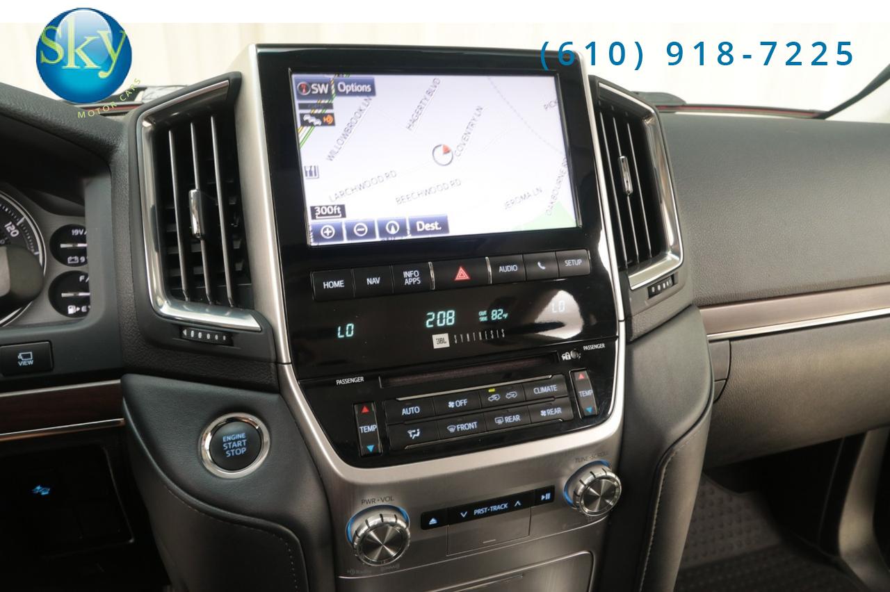 2017 Toyota Land Cruiser 4WD 8-PASSENGER West Chester PA