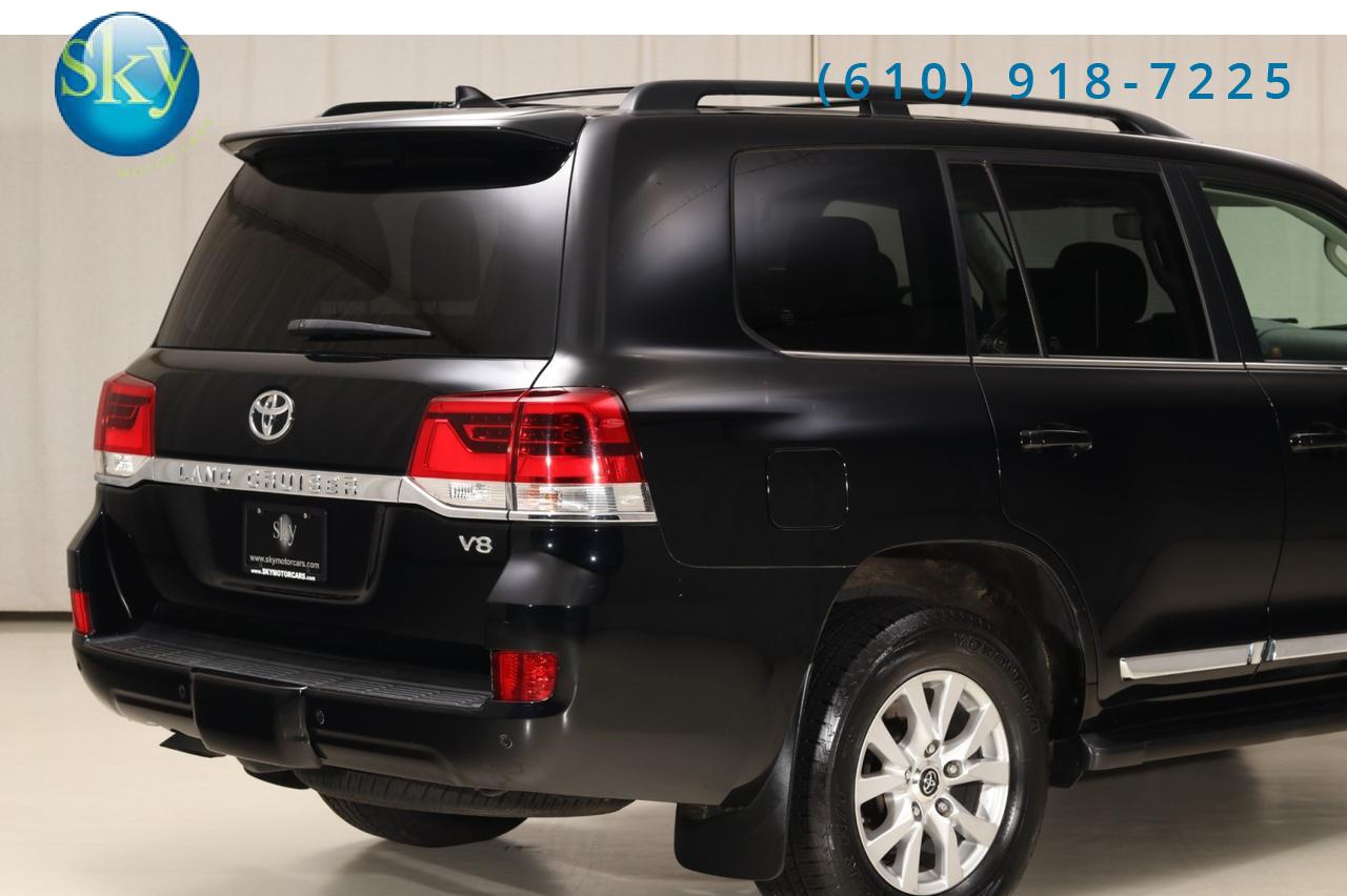2017 Toyota Land Cruiser 4WD 8-PASSENGER West Chester PA