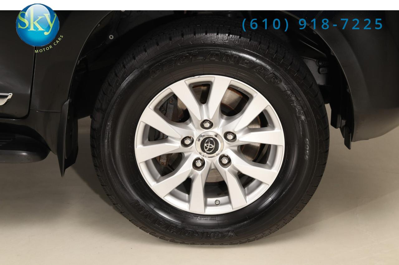 2017 Toyota Land Cruiser 4WD 8-PASSENGER West Chester PA