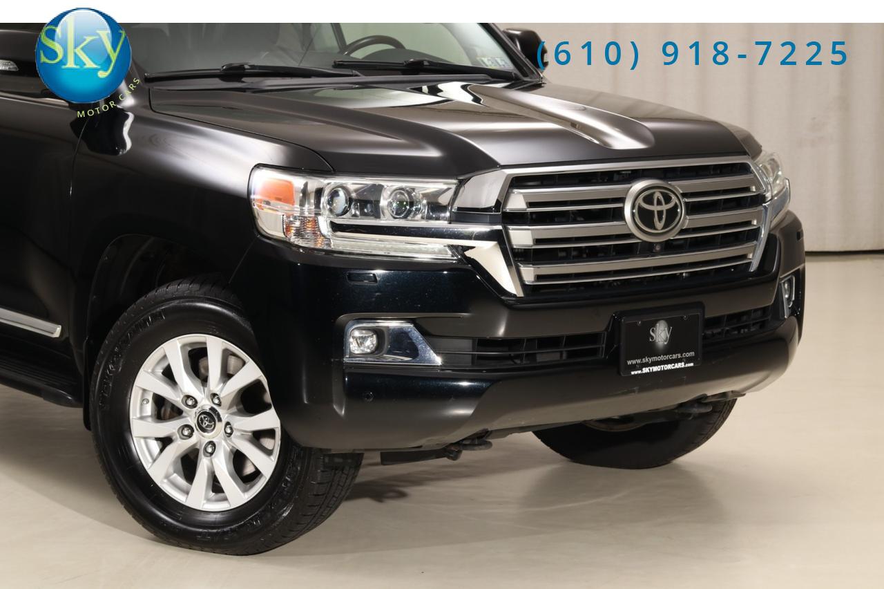 2017 Toyota Land Cruiser 4WD 8-PASSENGER West Chester PA