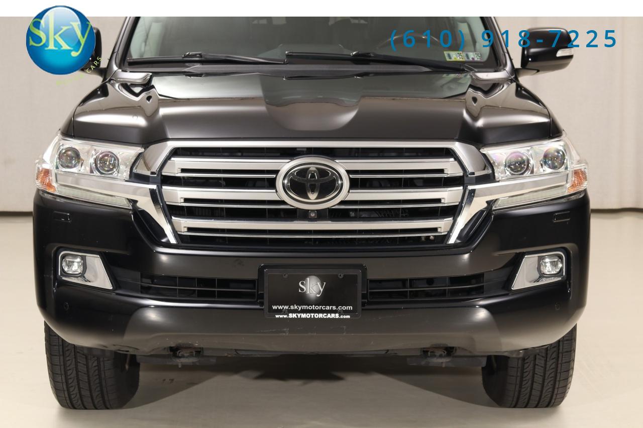 2017 Toyota Land Cruiser 4WD 8-PASSENGER West Chester PA