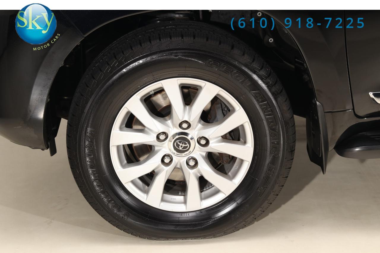 2017 Toyota Land Cruiser 4WD 8-PASSENGER West Chester PA