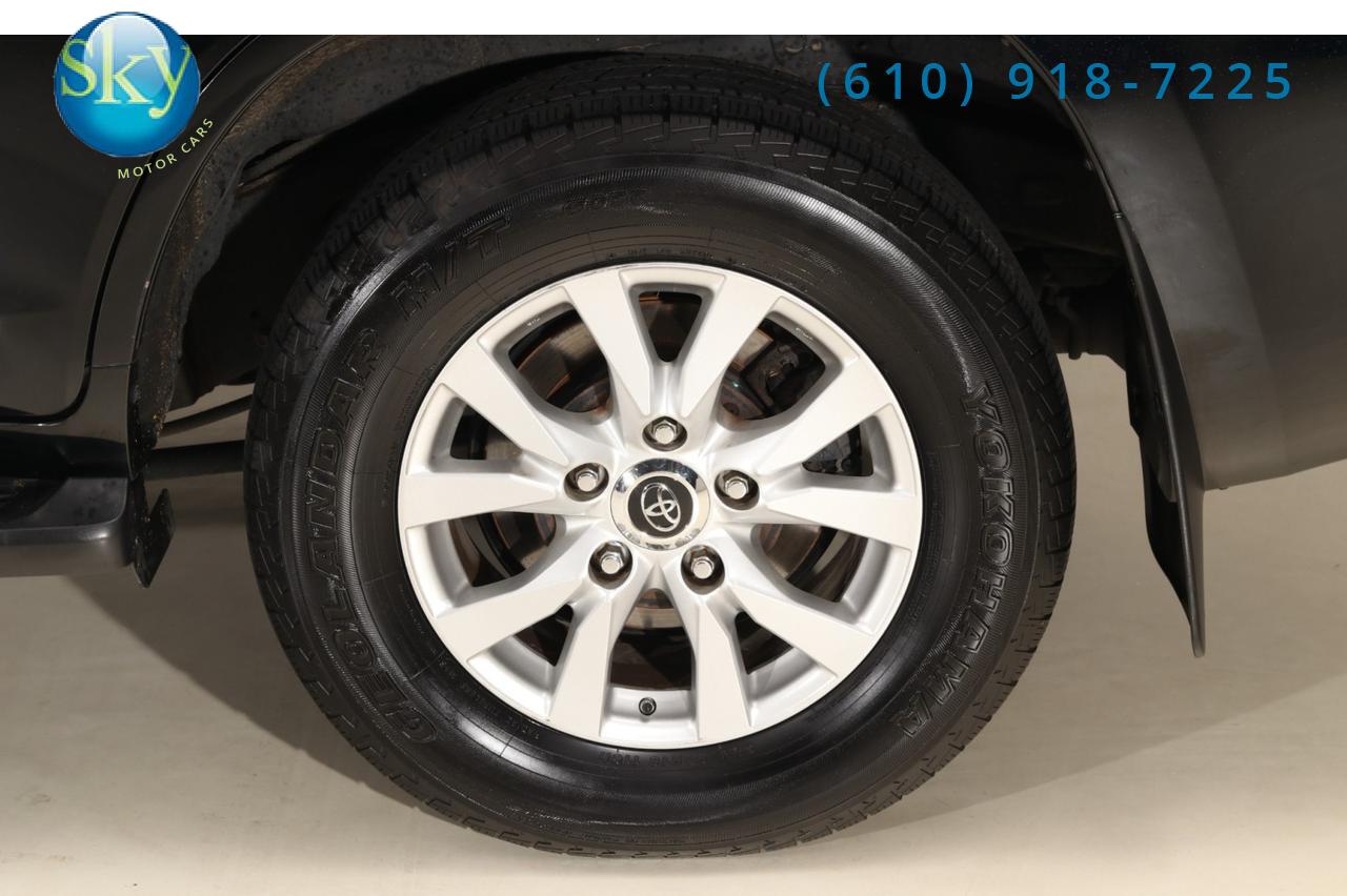 2017 Toyota Land Cruiser 4WD 8-PASSENGER West Chester PA
