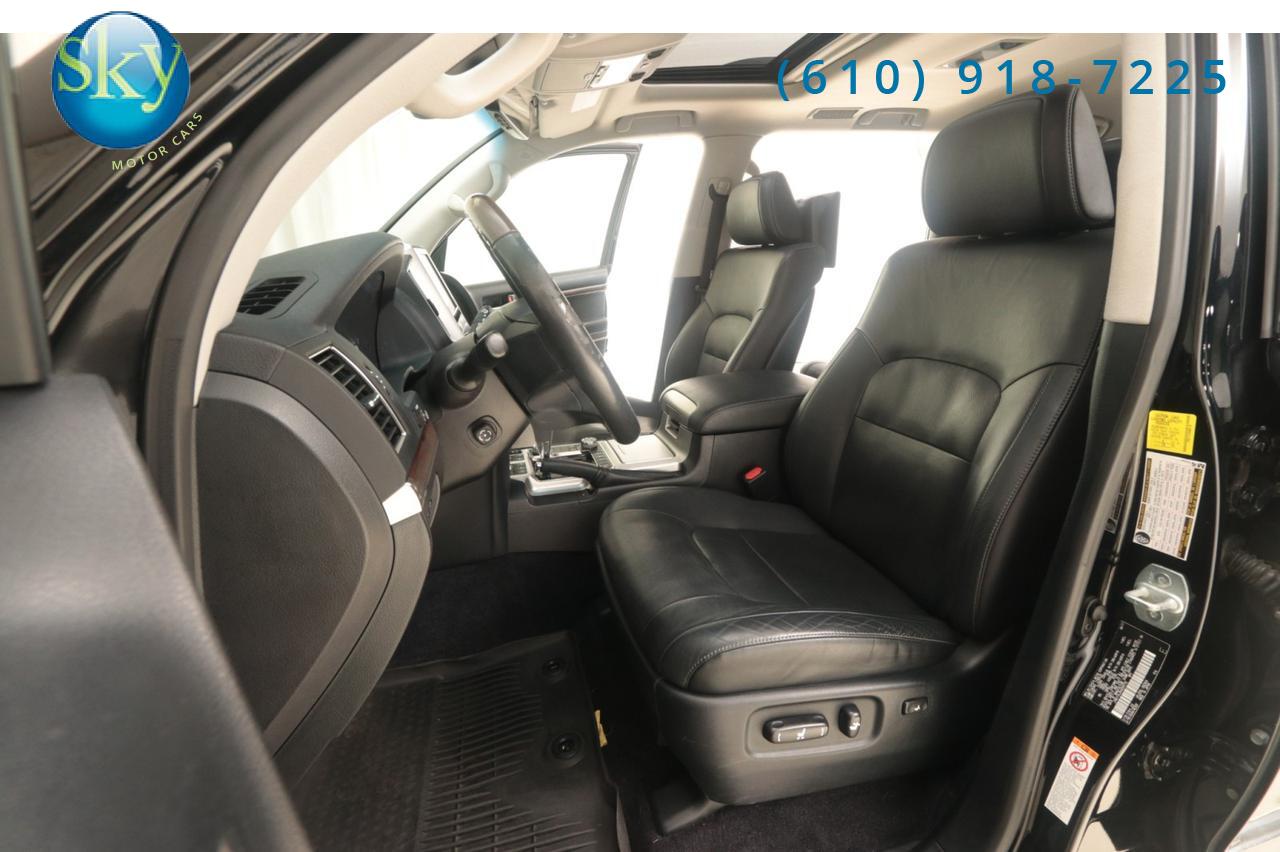 2017 Toyota Land Cruiser 4WD 8-PASSENGER West Chester PA