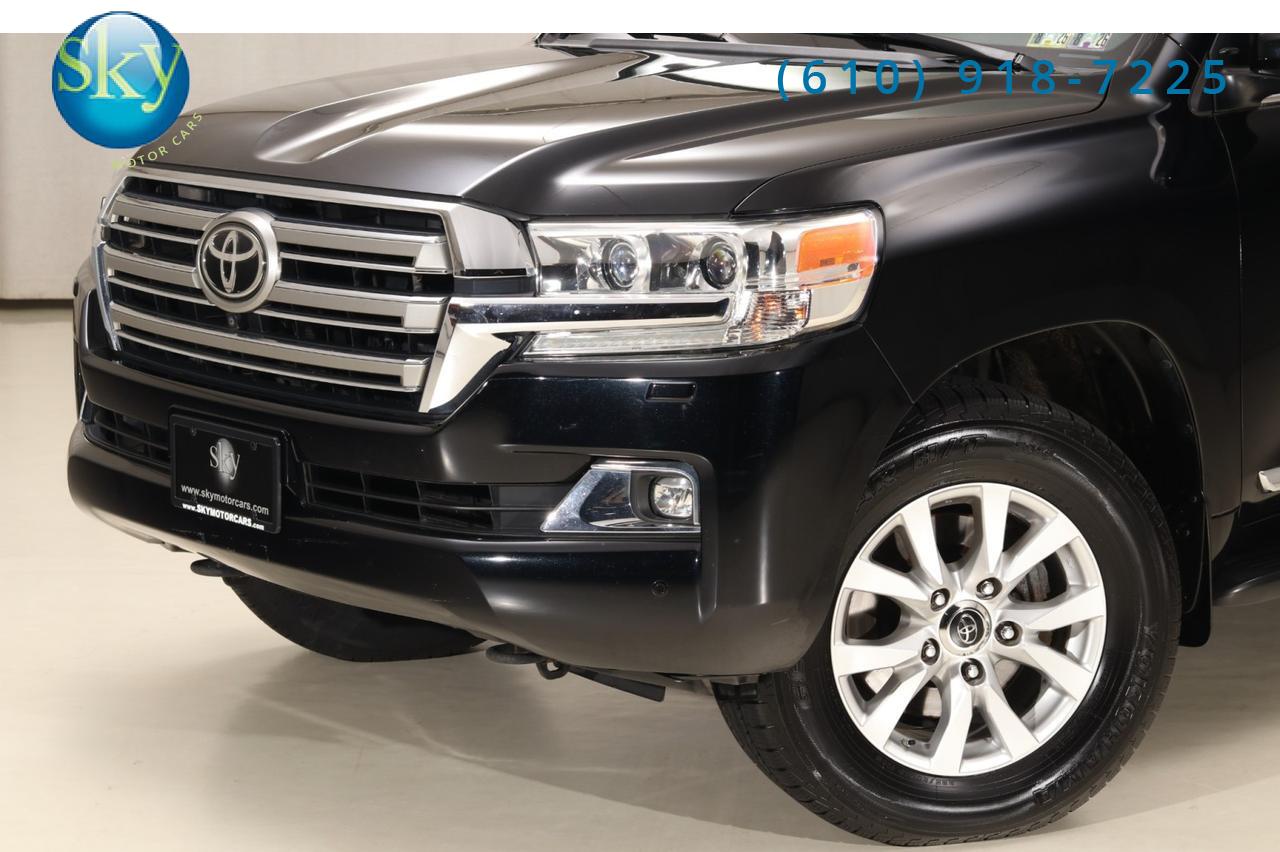 2017 Toyota Land Cruiser 4WD 8-PASSENGER West Chester PA