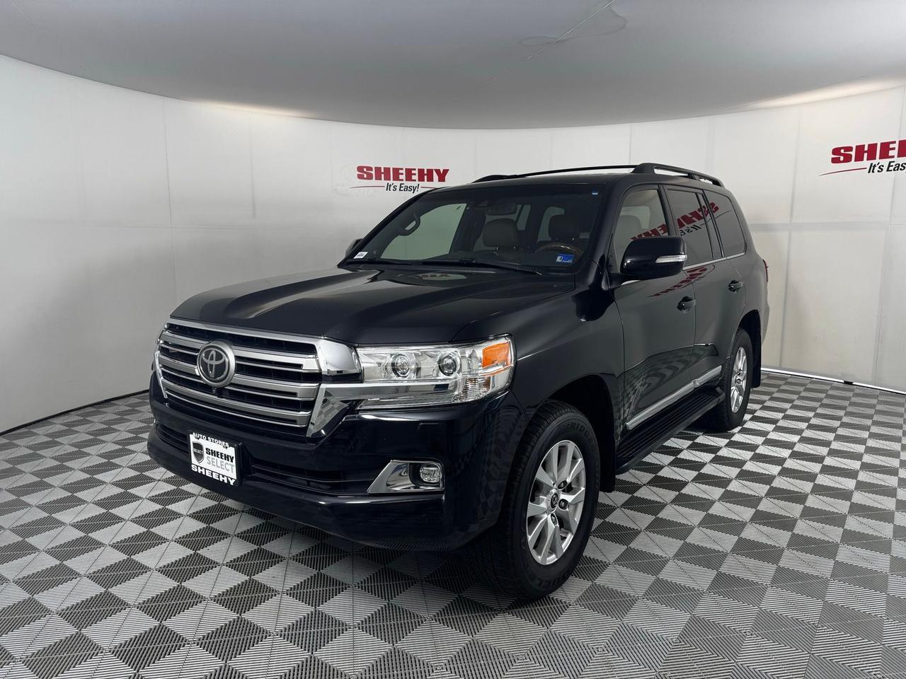 2017 Toyota Land Cruiser