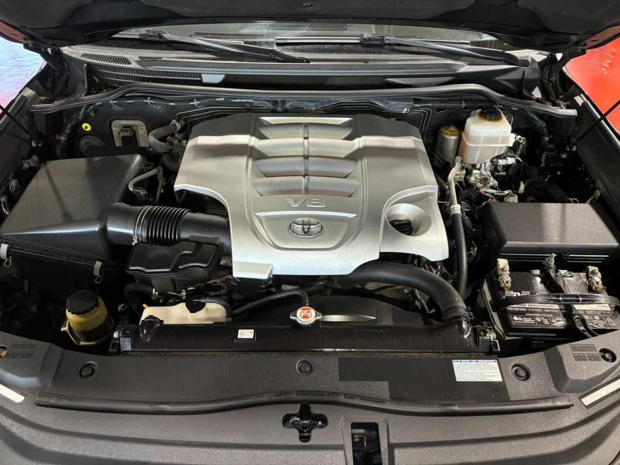 2017 Toyota Land Cruiser V8 Franklin OH