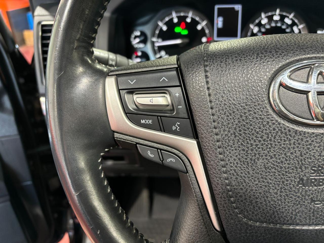 2017 Toyota Land Cruiser V8 Franklin OH