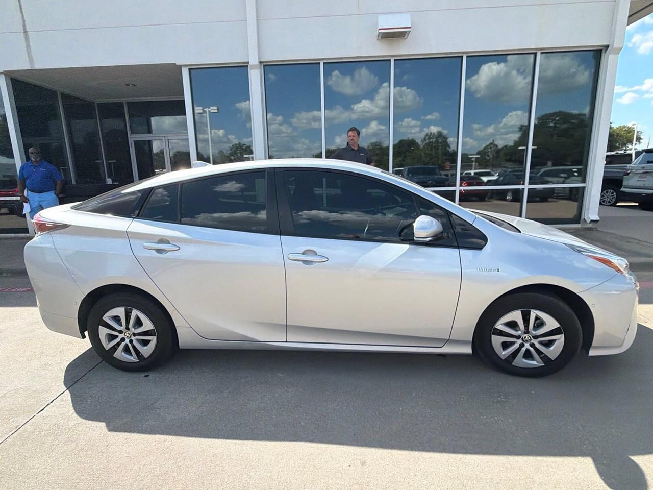 2017 Toyota Prius Four Hurst TX
