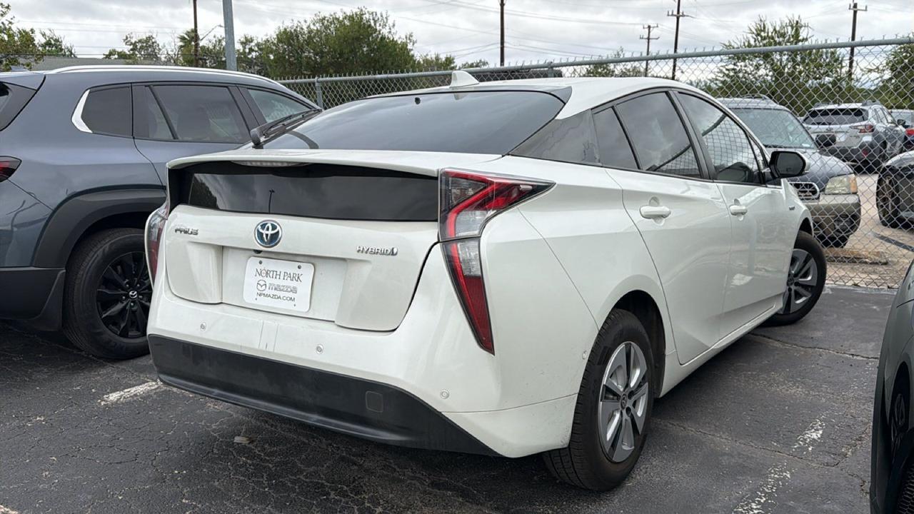 2017 Toyota Prius Four