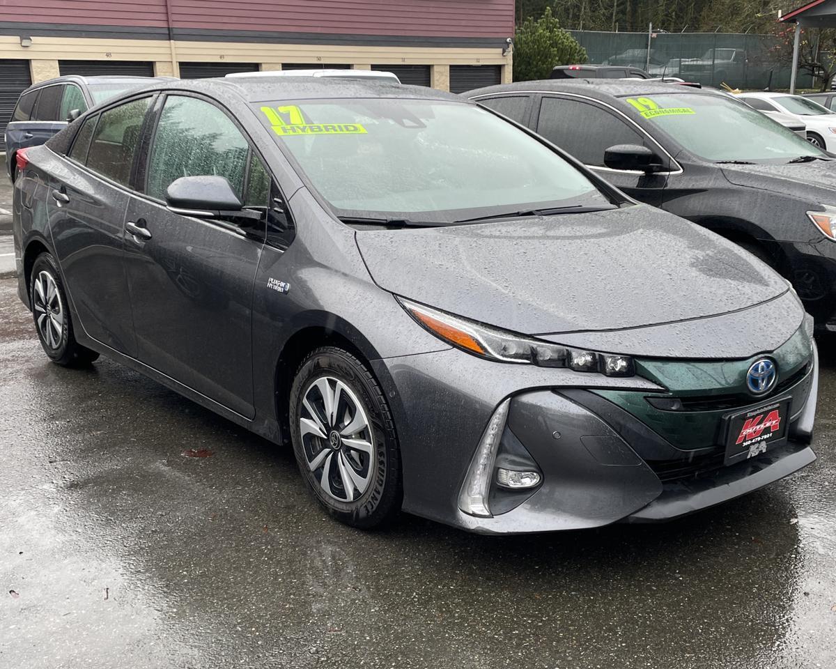 2017 Toyota Prius Prime Advanced Hatchback 4D