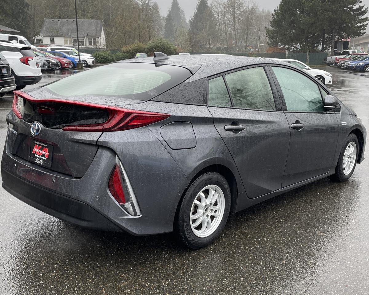 2017 Toyota Prius Prime Advanced Hatchback 4D Port Orchard WA