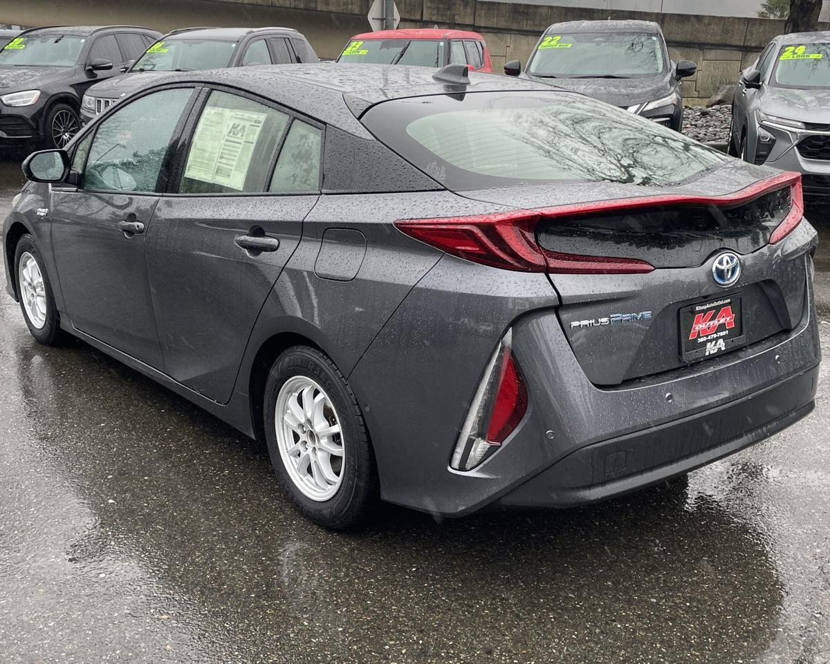 2017 Toyota Prius Prime Advanced Hatchback 4D Port Orchard WA