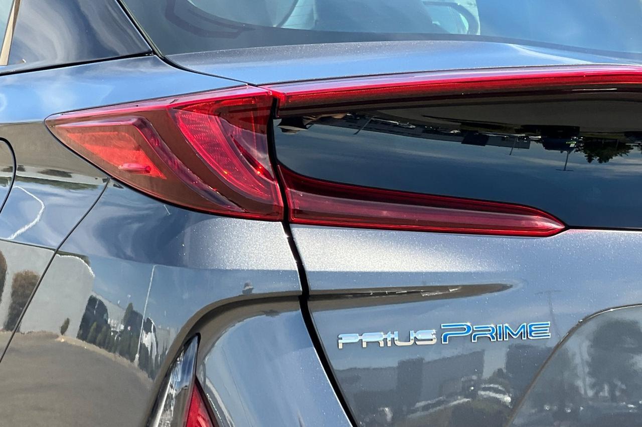 2017 Toyota Prius Prime Advanced Roseville CA