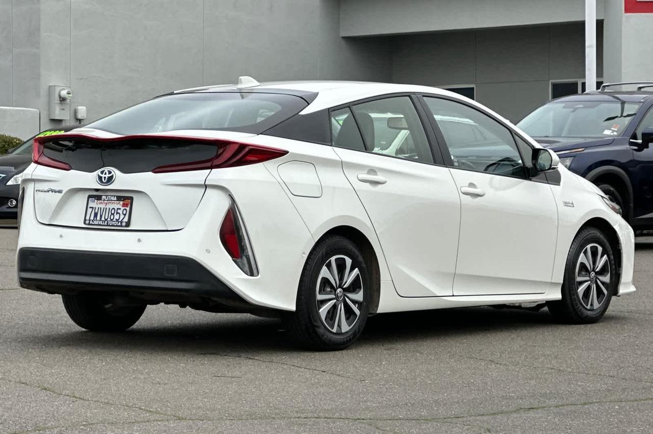 2017 Toyota Prius Prime Advanced