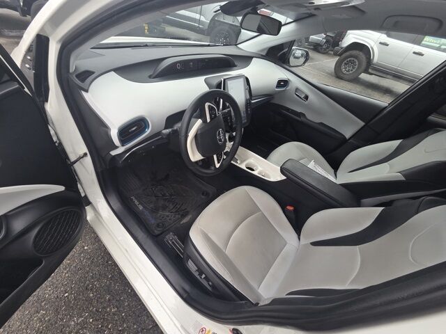 2017 Toyota Prius Prime Advanced