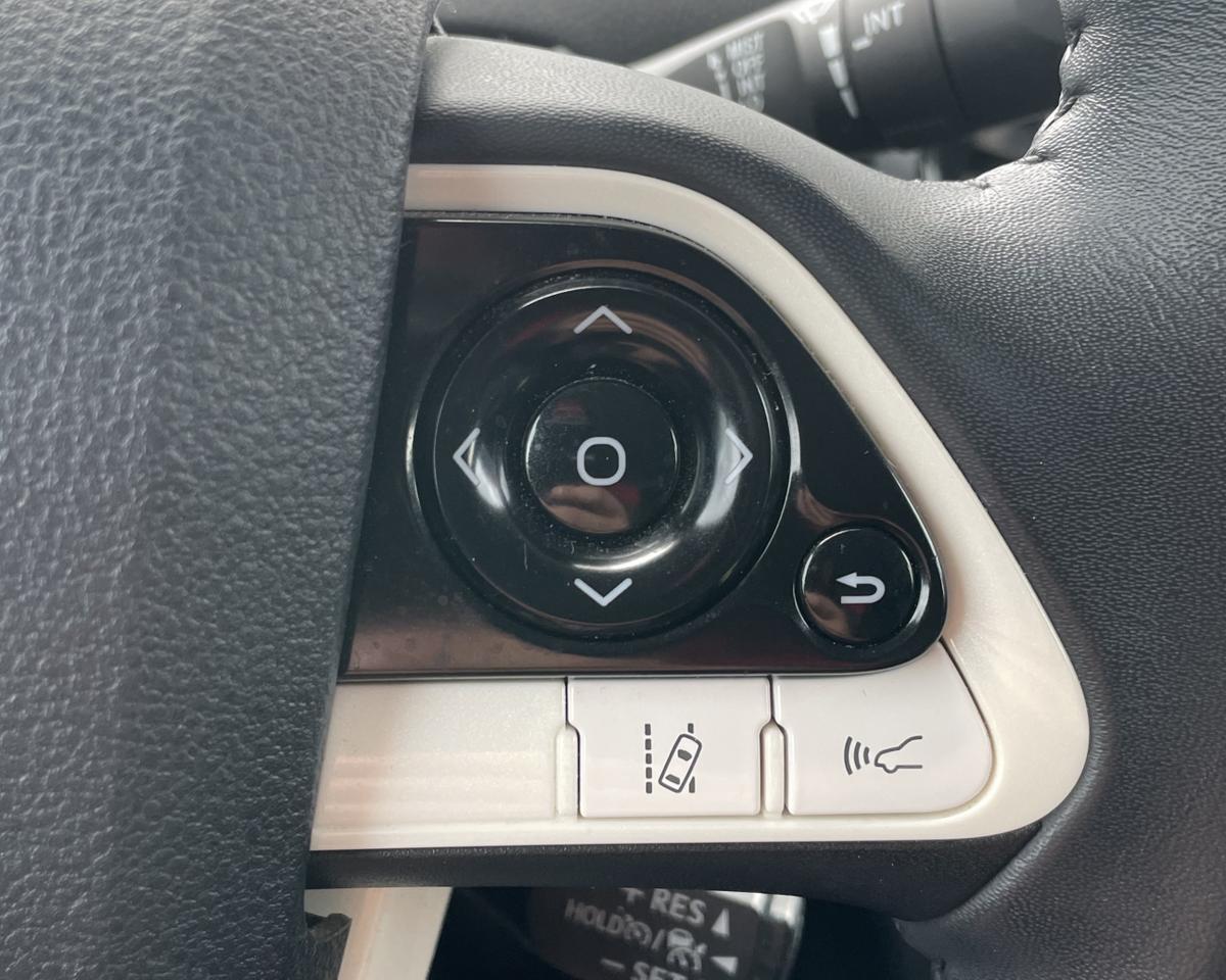 2017 Toyota Prius Prime Plus Hatchback 4D Port Orchard WA
