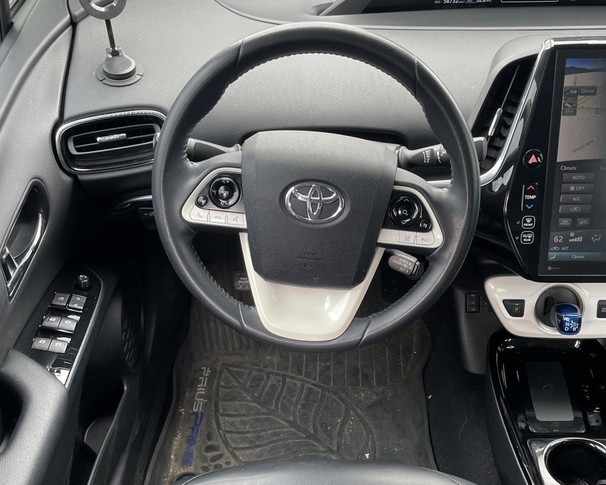 2017 Toyota Prius Prime Plus Hatchback 4D Port Orchard WA