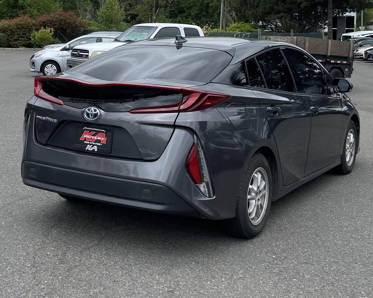2017 Toyota Prius Prime Plus Hatchback 4D Port Orchard WA