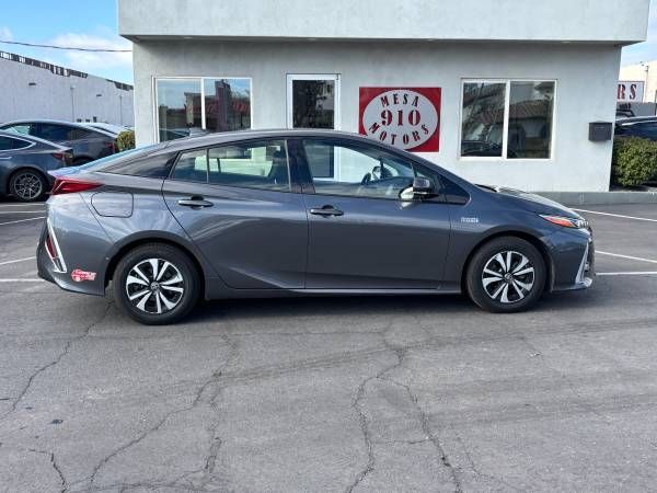 2017 Toyota Prius Prime Plus
