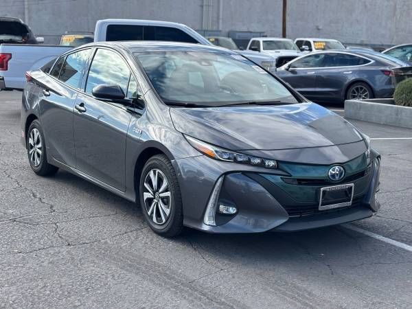 2017 Toyota Prius Prime Plus