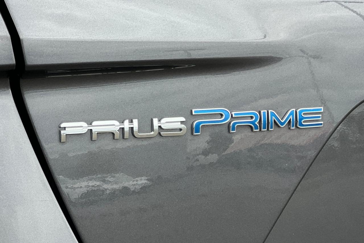 2017 Toyota Prius Prime Plus Roseville CA