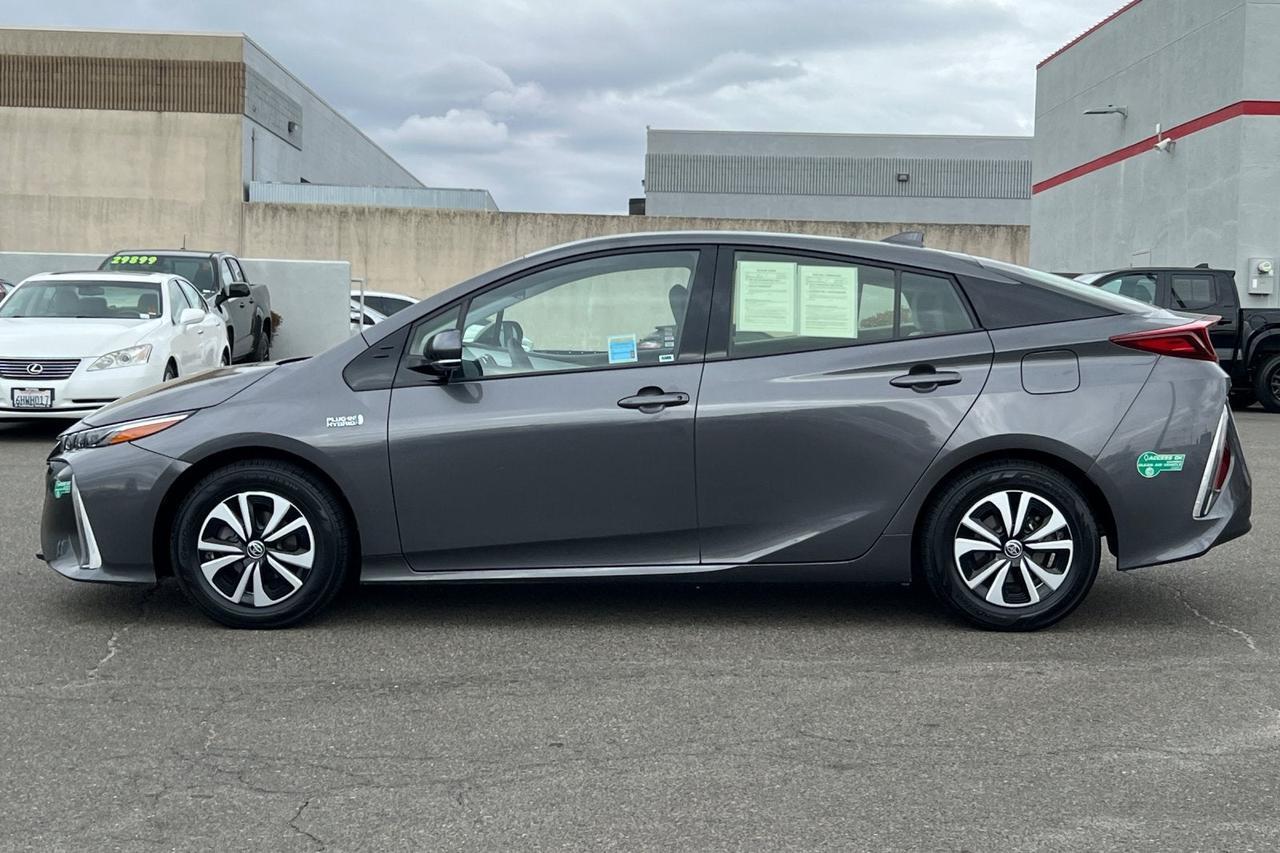 2017 Toyota Prius Prime Plus Roseville CA
