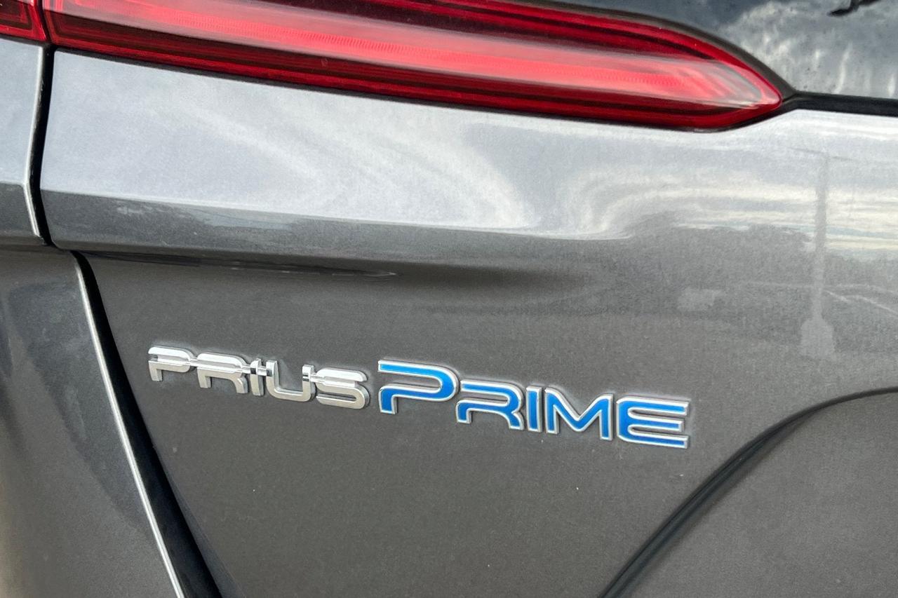 2017 Toyota Prius Prime Premium Roseville CA
