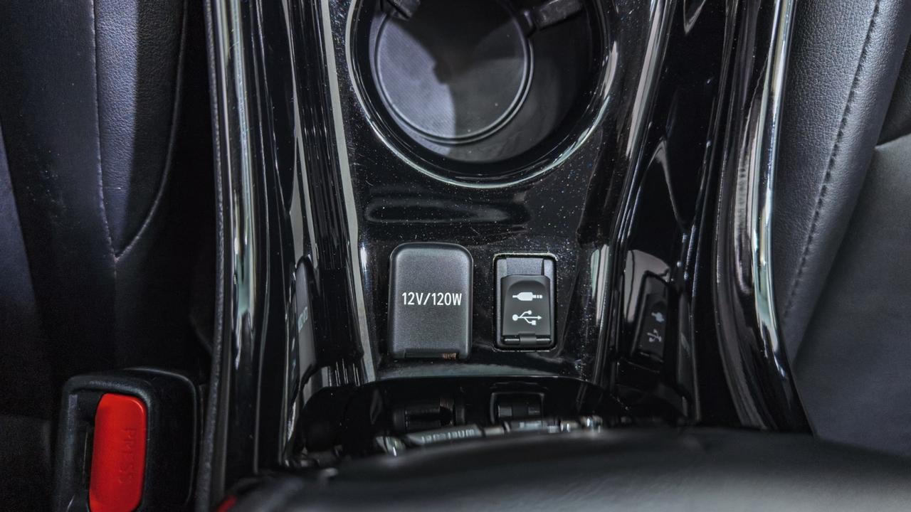 2017 Toyota Prius Prime Premium Tallmadge OH