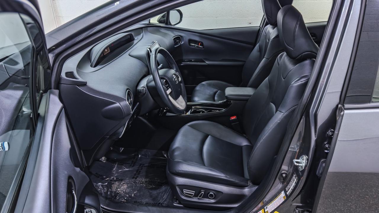 2017 Toyota Prius Prime Premium Tallmadge OH