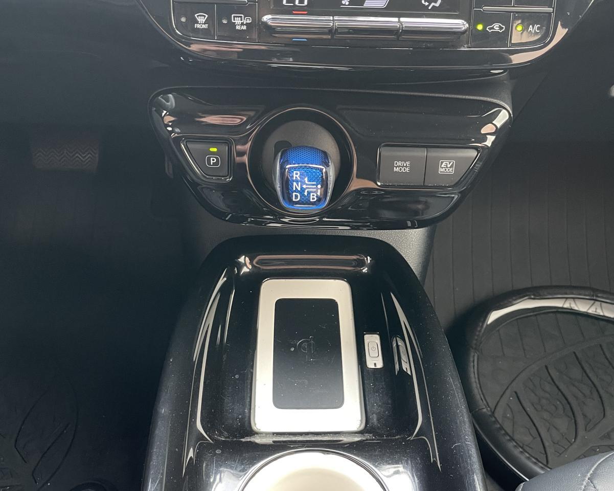 2017 Toyota Prius Three Touring Hatchback 4D Port Orchard WA