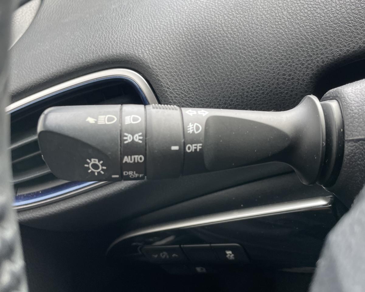 2017 Toyota Prius Three Touring Hatchback 4D Port Orchard WA