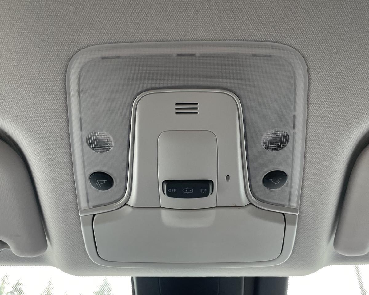 2017 Toyota Prius Three Touring Hatchback 4D Port Orchard WA