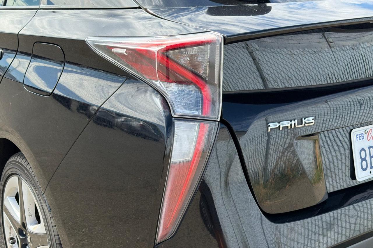2017 Toyota Prius Three Touring Roseville CA