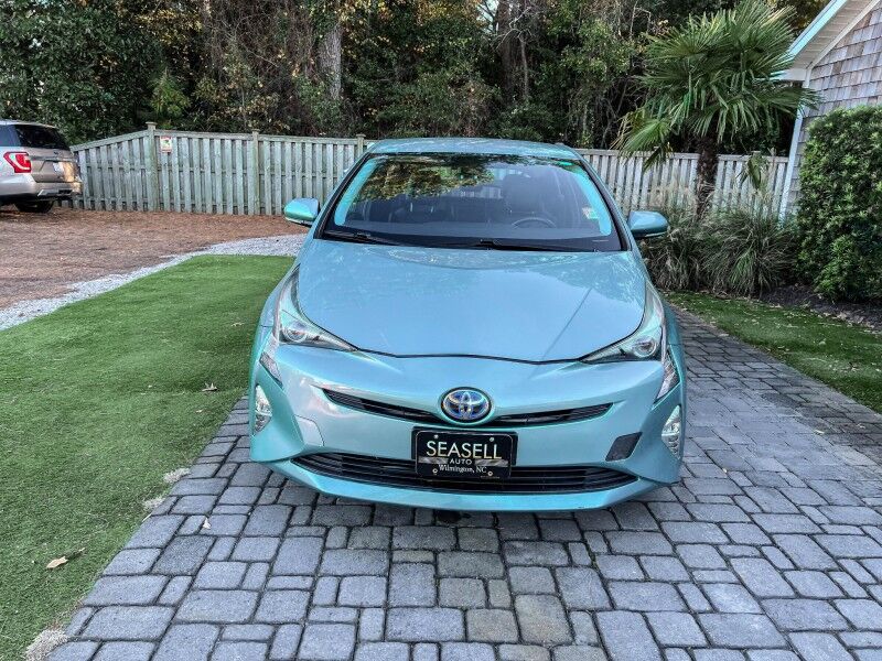 2017 Toyota Prius Three Touring