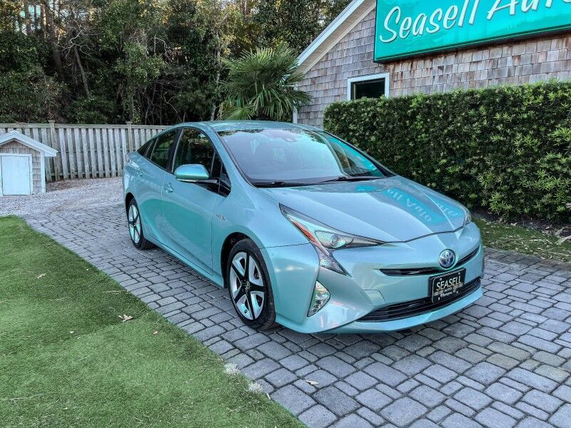 2017 Toyota Prius Three Touring