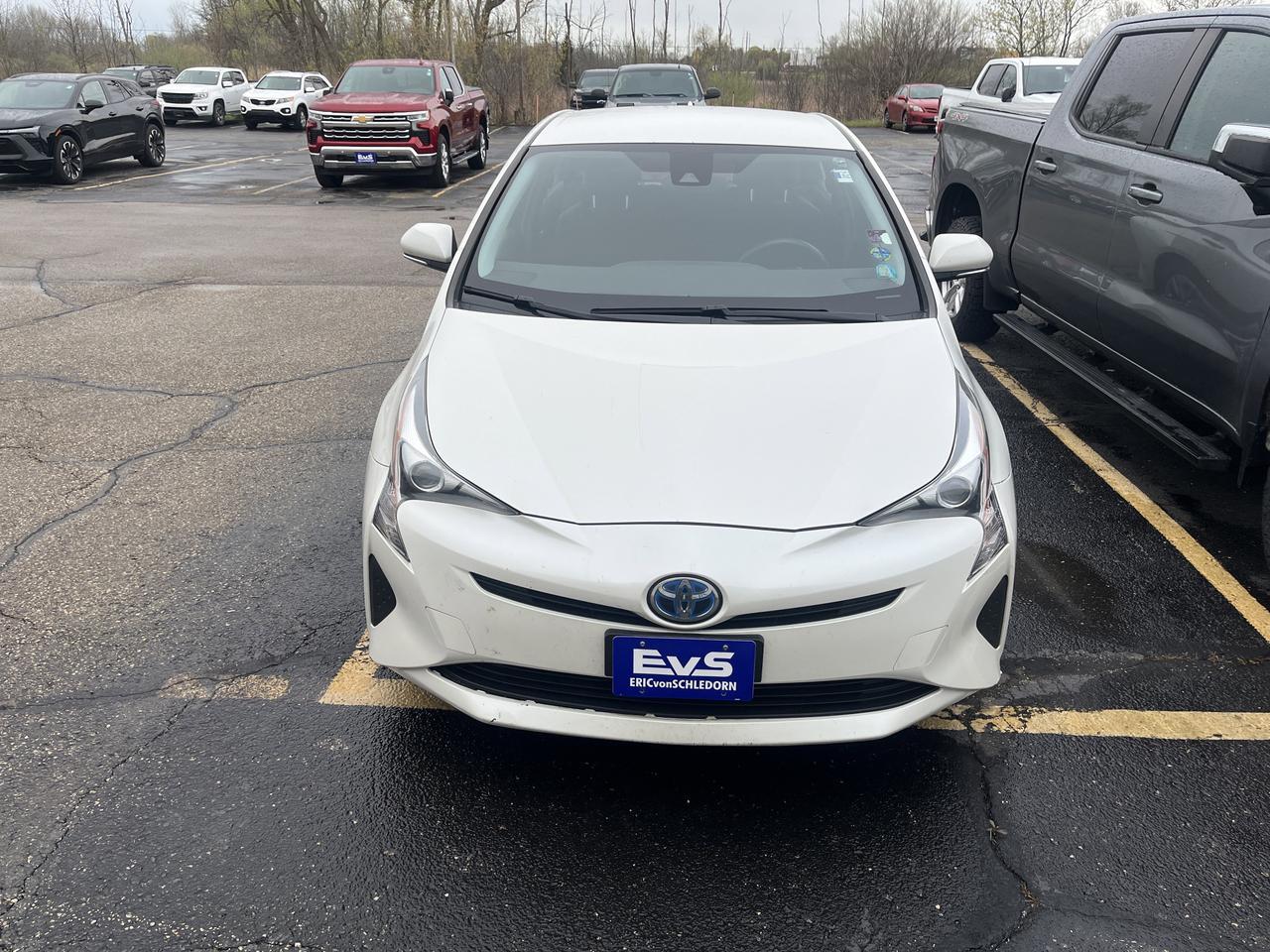 2017 Toyota Prius Two w/AdaptiveCruise