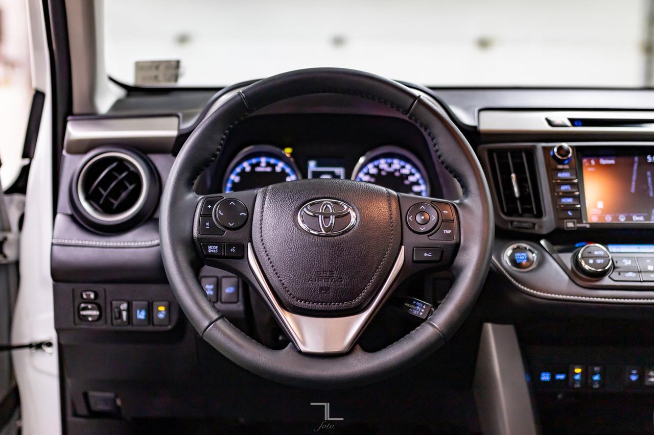 2017 Toyota RAV4 AWD Platinum Leather Roof Nav BCam Red Deer AB