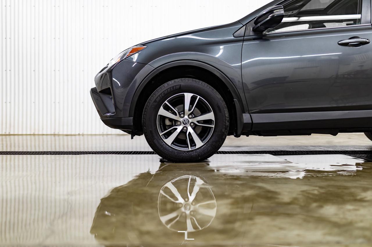 2017 Toyota RAV4 AWD XLE BCam Roof Hseats Red Deer AB