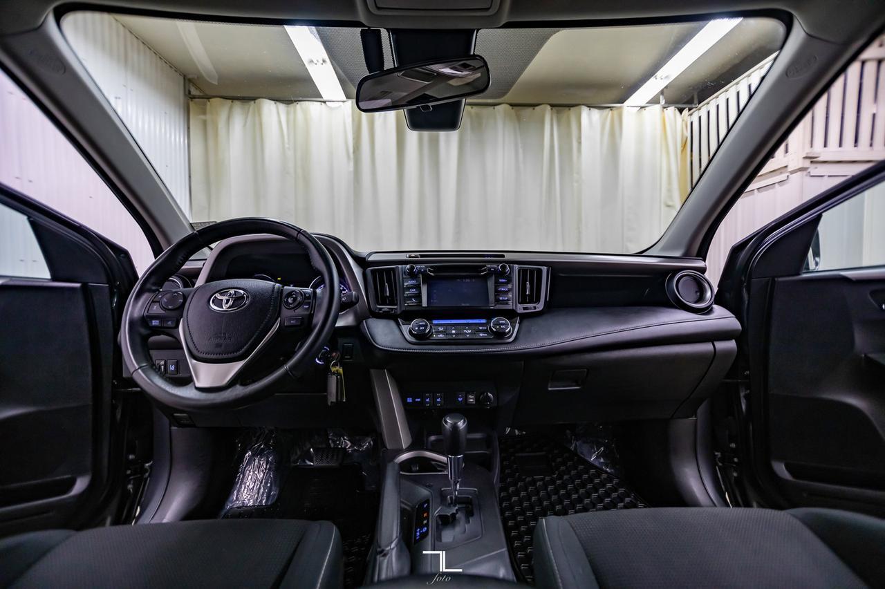 2017 Toyota RAV4 AWD XLE BCam Roof Hseats Red Deer AB