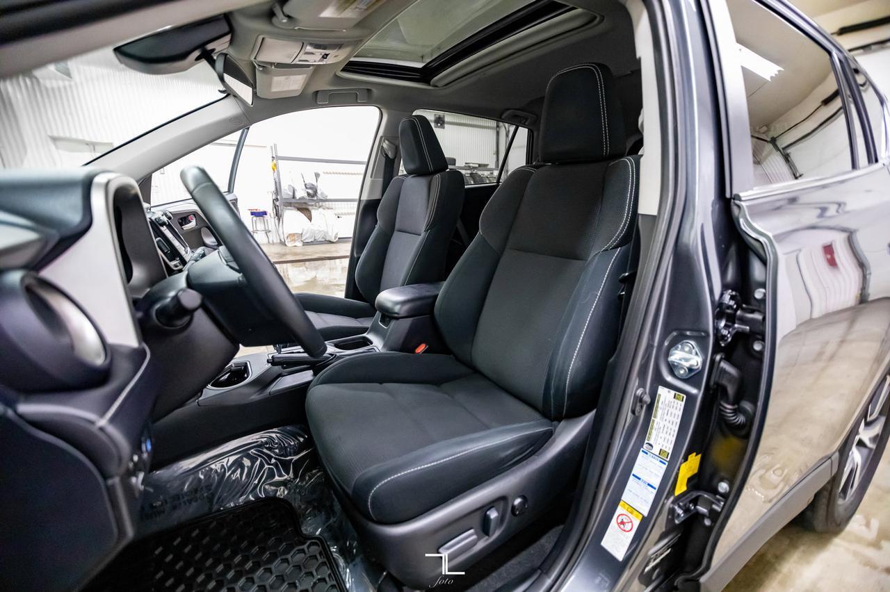 2017 Toyota RAV4 AWD XLE BCam Roof Hseats Red Deer AB