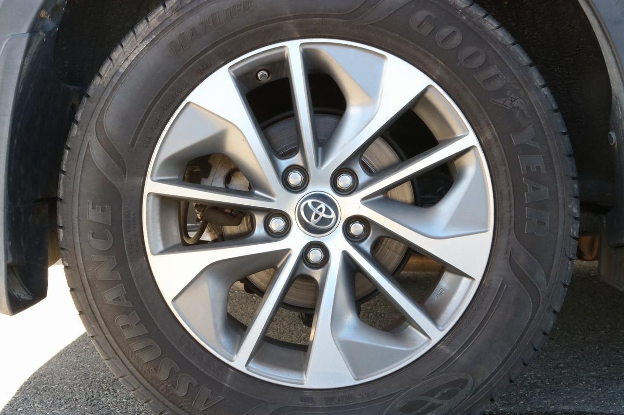 2017 Toyota RAV4 Hybrid LE Plus Fredericksburg VA