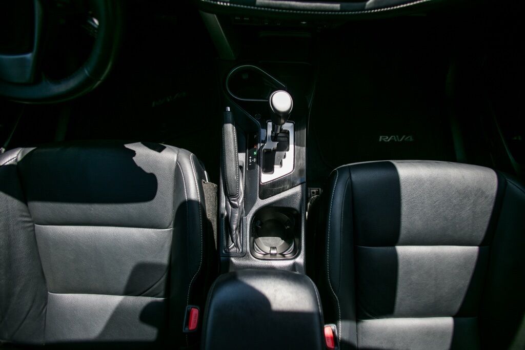 2017 Toyota RAV4 Hybrid Limited Atlanta GA