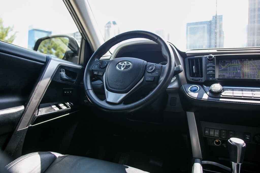 2017 Toyota RAV4 Hybrid Limited Atlanta GA